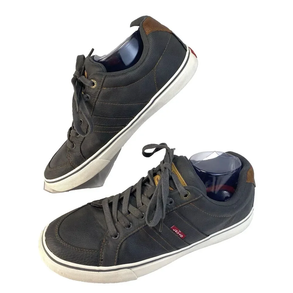 LEVI STRAUSS Men's Size 9,5 Sneaker Gray Faux Leather Lace Up Round Toe Low Top